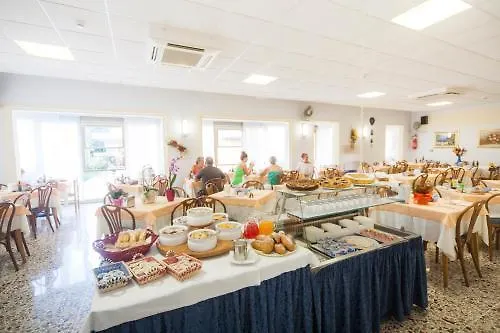 Latini Otel 3*