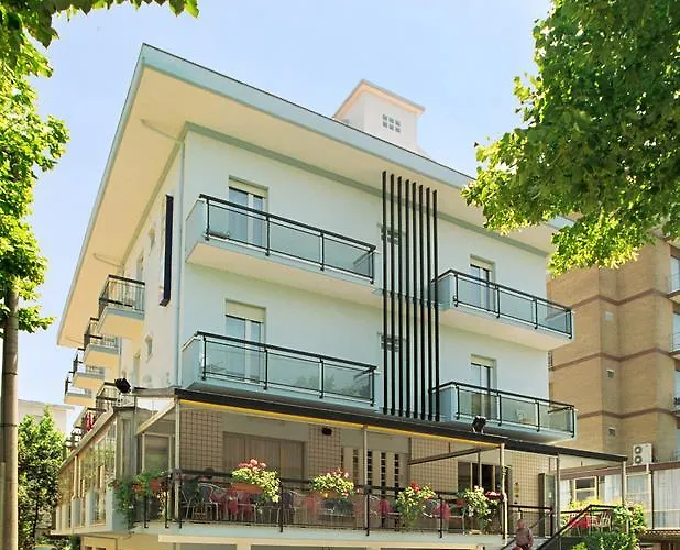 Otel Latini