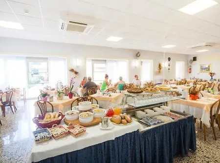 Latini Hotel 3*