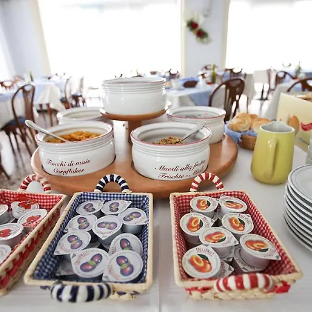 Latini Отель 3*